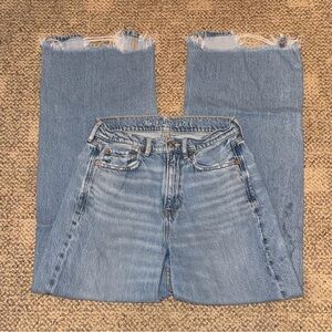 American Eagle Super High-Rise Baggy Wide Leg Jeans